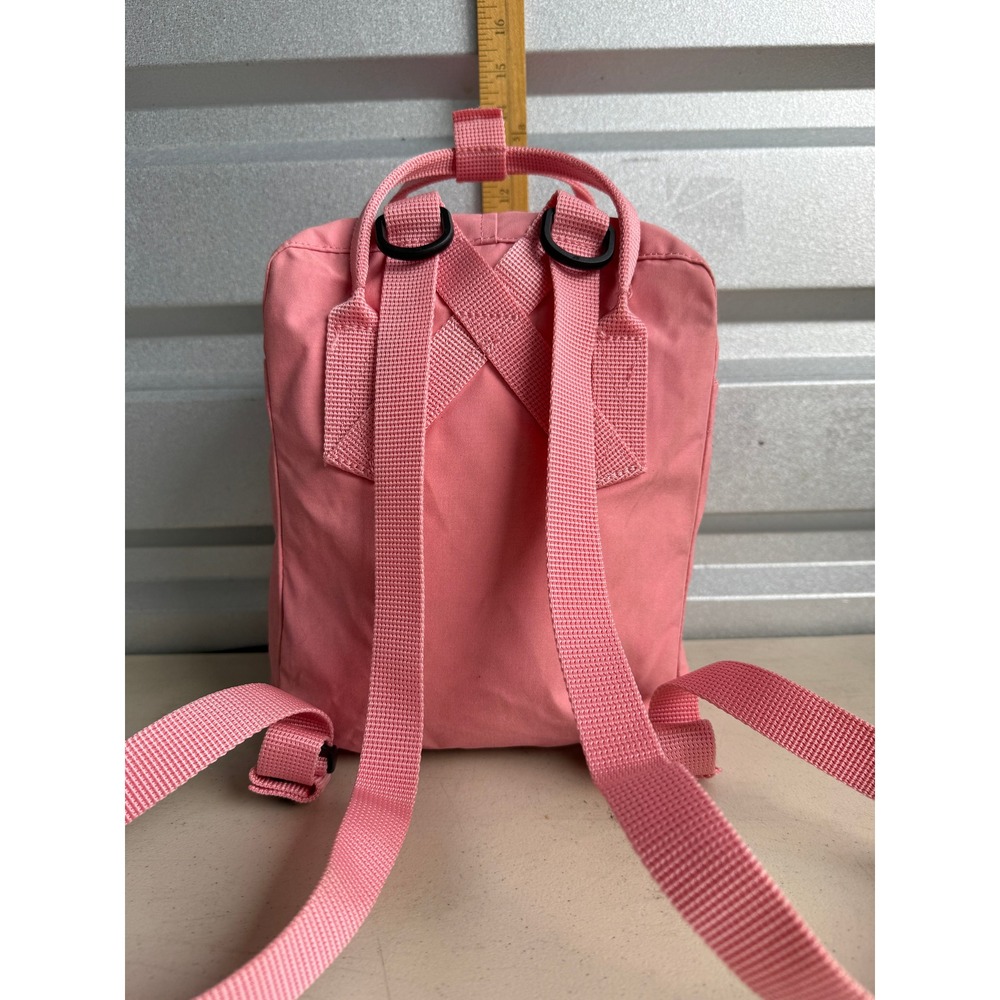Fjallraven Kanken Mini Backpack 7L Pink Scandi Gorpcore travel school gorpcore - Picture 2 of 10